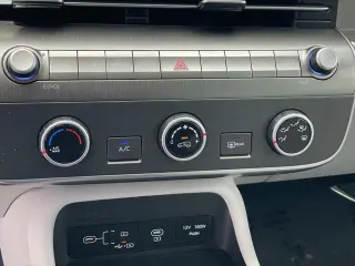 Hyundai KONA 2025 SE 4dr Crossover