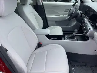 Hyundai KONA 2025 SE 4dr Crossover