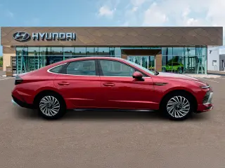 Hyundai SONATA Hybrid 2025 SEL 4dr Sedan