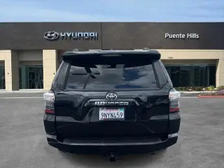 Toyota 4Runner 2022 4x2 SR5 4dr SUV
