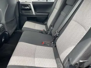 Toyota 4Runner 2022 4x2 SR5 4dr SUV