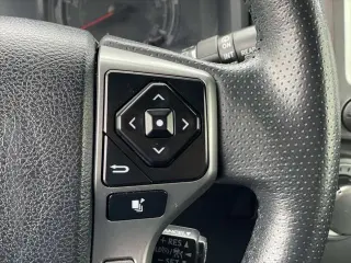 Toyota 4Runner 2022 4x2 SR5 4dr SUV