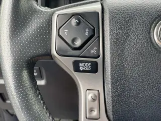 Toyota 4Runner 2022 4x2 SR5 4dr SUV