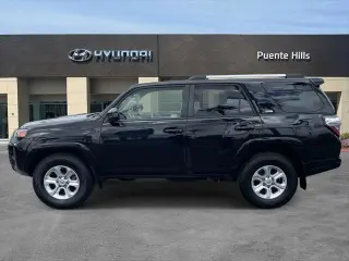 Toyota 4Runner 2022 4x2 SR5 4dr SUV