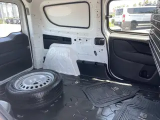 Ram ProMaster City 2017 Tradesman 4dr Cargo Mini-Van