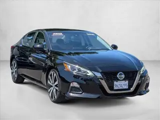 Nissan Altima 2020 2.5 SR 4dr Sedan