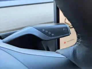 Tesla Model Y 2021 AWD Long Range 4dr Crossover