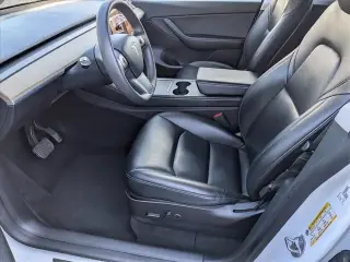 Tesla Model Y 2021 AWD Long Range 4dr Crossover