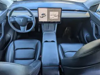 Tesla Model Y 2021 AWD Long Range 4dr Crossover