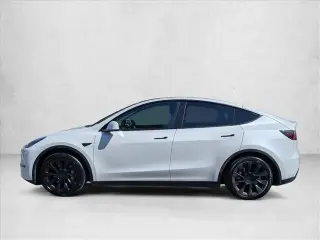 Tesla Model Y 2021 AWD Long Range 4dr Crossover