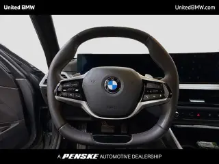 BMW 3 Series 2025 AWD 330i xDrive 4dr Sedan