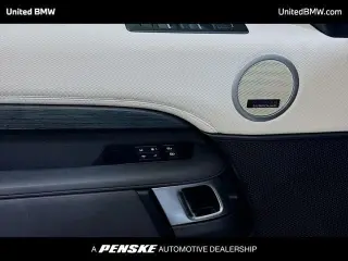 Land Rover Discovery 2023 AWD P360 HSE R-Dynamic 4dr SUV
