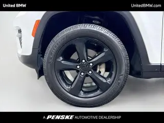 Jeep Grand Cherokee 2023 4x2 Altitude 4dr SUV