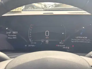 Cadillac XT4 2025 4x4 Premium Luxury 4dr Crossover