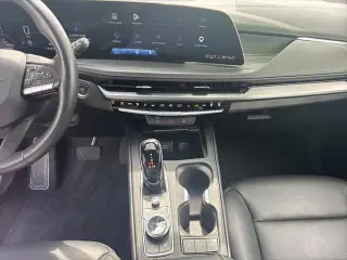 Cadillac XT4 2025 4x4 Premium Luxury 4dr Crossover