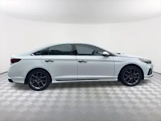 Hyundai SONATA 2018 Limited 2.0T 4dr Sedan
