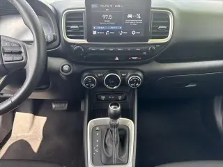 Hyundai VENUE 2025 SEL 4dr Crossover