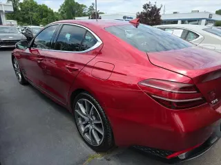Genesis G70 2023 2.0T 4dr Sedan