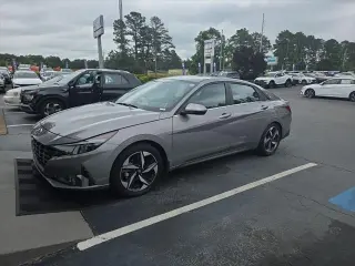 Hyundai ELANTRA Hybrid 2023 Limited 4dr Sedan