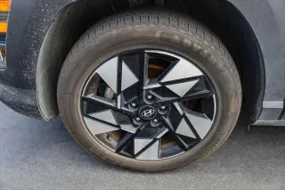 Hyundai KONA 2024 SEL 4dr Crossover