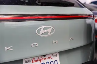 Hyundai KONA 2024 SEL 4dr Crossover