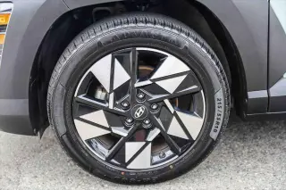 Hyundai KONA 2024 SEL 4dr Crossover