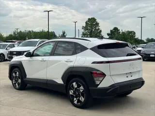 Hyundai KONA 2024 SEL 4dr Crossover