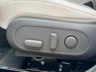 Hyundai KONA 2024 Limited 4dr Crossover