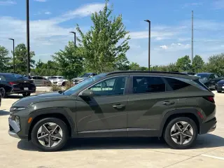 Hyundai TUCSON 2025 SEL 4dr SUV