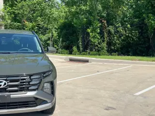 Hyundai TUCSON 2025 SEL 4dr SUV