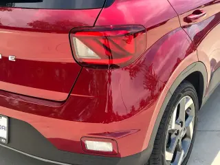 Hyundai VENUE 2025 SEL 4dr Crossover