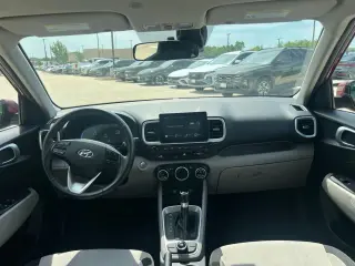 Hyundai VENUE 2025 SEL 4dr Crossover