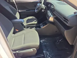 Hyundai KONA 2024 SEL 4dr Crossover