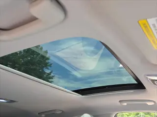 Hyundai KONA 2024 Limited 4dr Crossover