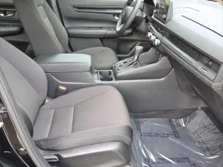 Honda CR-V 2023 LX 4dr SUV