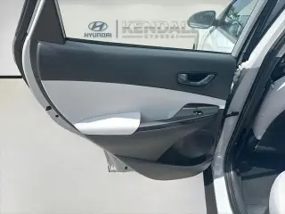 Hyundai KONA 2023 SE 4dr Crossover