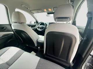 Hyundai KONA 2023 SE 4dr Crossover
