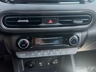 Hyundai KONA 2023 Limited 4dr Crossover