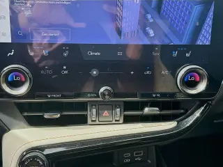 Lexus NX 350h 2023 AWD Premium 4dr Crossover