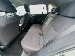 Toyota RAV4 2024 LE 4dr SUV