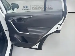 Toyota RAV4 2024 LE 4dr SUV