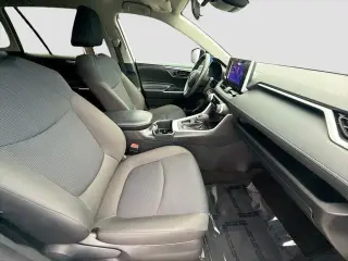 Toyota RAV4 2024 LE 4dr SUV