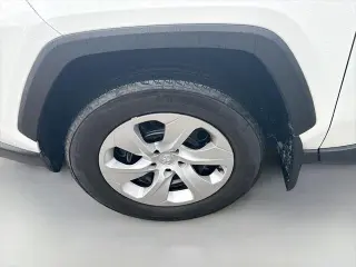 Toyota RAV4 2024 LE 4dr SUV