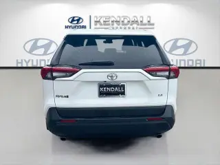 Toyota RAV4 2024 LE 4dr SUV