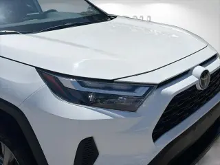 Toyota RAV4 2024 XLE 4dr SUV