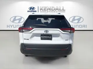 Toyota RAV4 2024 XLE 4dr SUV