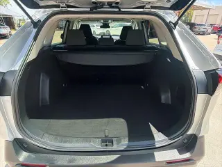 Toyota RAV4 2024 XLE 4dr SUV