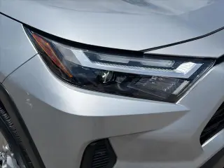 Toyota RAV4 2024 XLE 4dr SUV