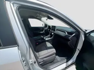 Toyota RAV4 2024 XLE 4dr SUV