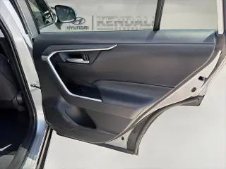 Toyota RAV4 2024 XLE 4dr SUV